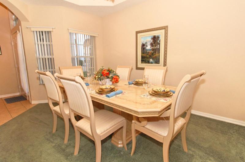 Calabay Parc At Tower Lake - 4 Bed 3 Baths Villa ดาเวนพอร์ต ภายนอก รูปภาพ